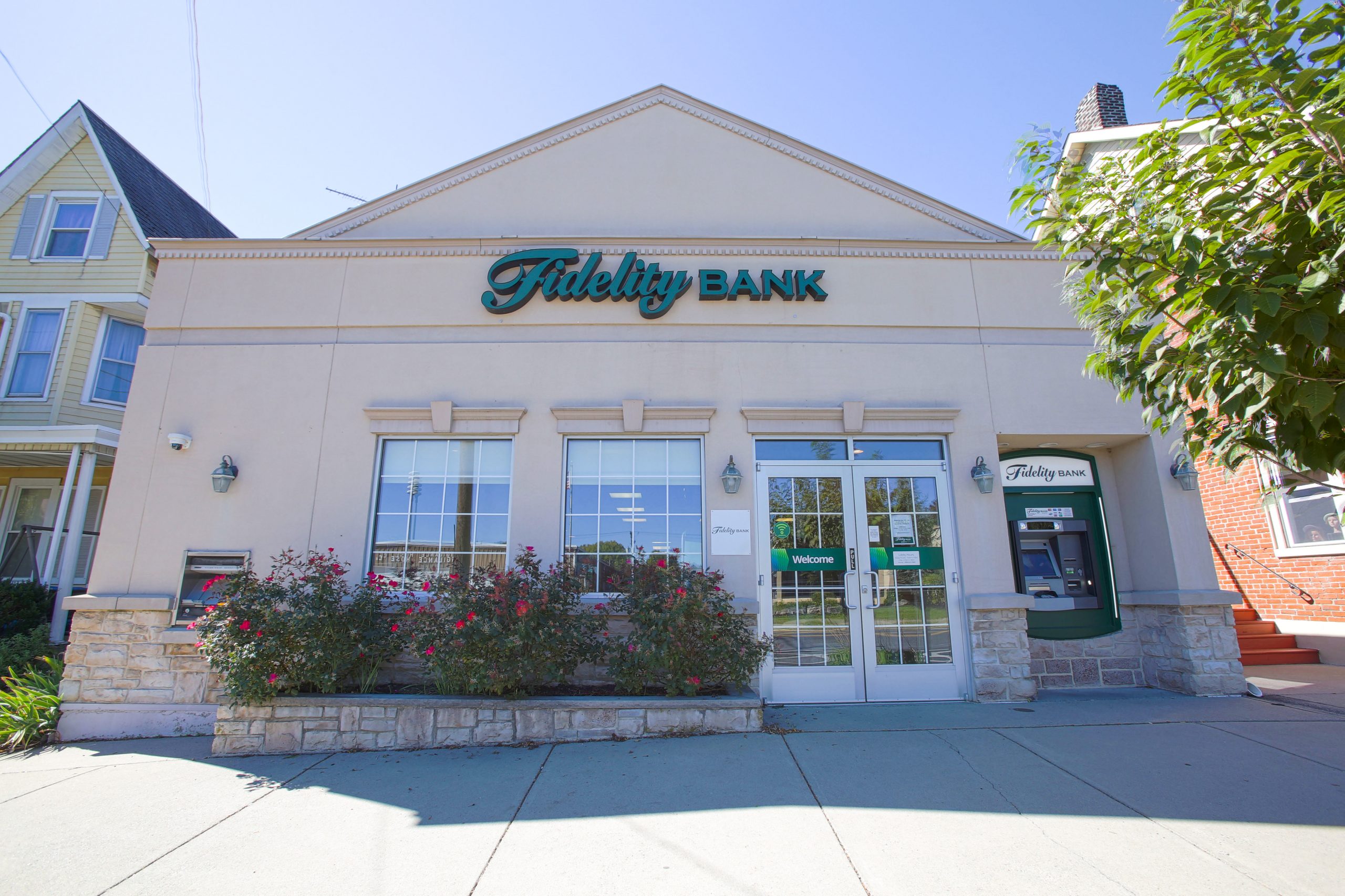 Fidelity Bank to Open 2 New Branches, Including First in Lafayette - Biz  New Orleans